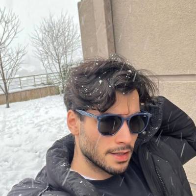 ايمن
