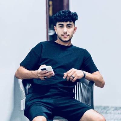 الاماراتي