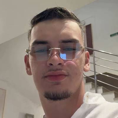 ايمن