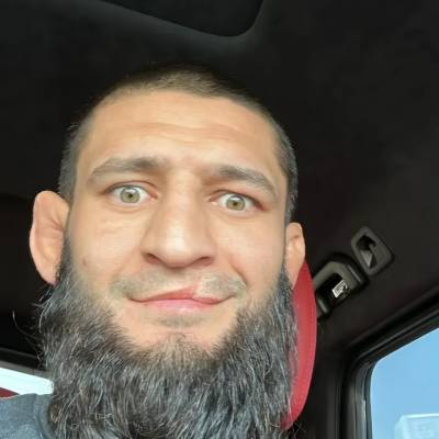Naser2001
