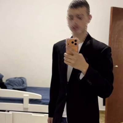 ادم