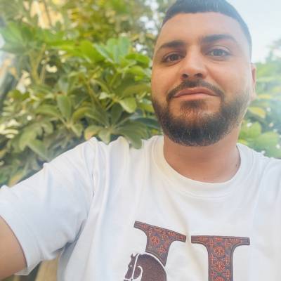 اشرف اشرف