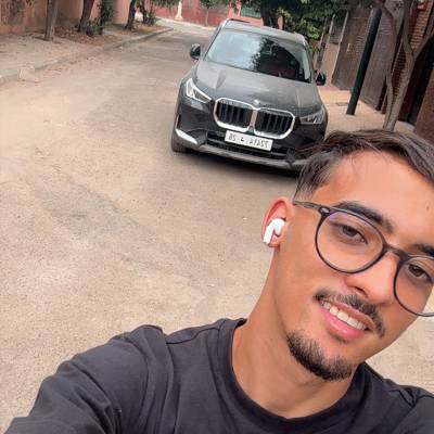 عصام