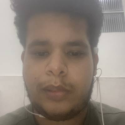 ونايف