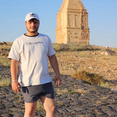 Nour