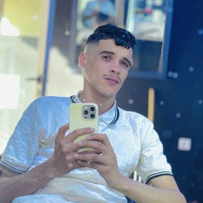 ‏يونس