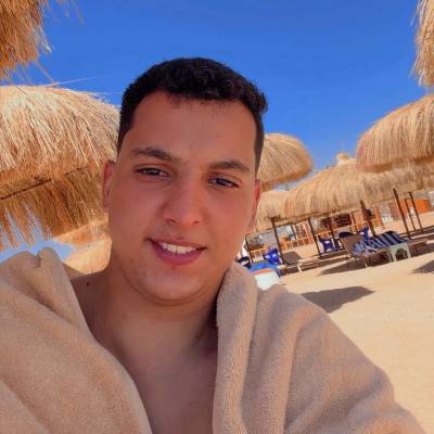 مصطفي فتحي