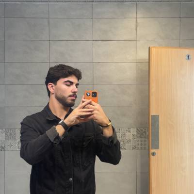 Qais