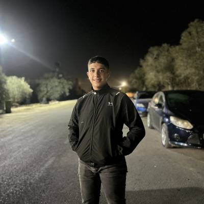 Qais